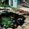 Inspirasi Desain Kolam Ikan Minimalis dengan Sentuhan Batu Alam untuk Menciptakan Suasana Rumah Lebih Asri