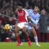 Myles Lewis-Skelly bek muda Arsenal cetak sejarah di derby London Utara