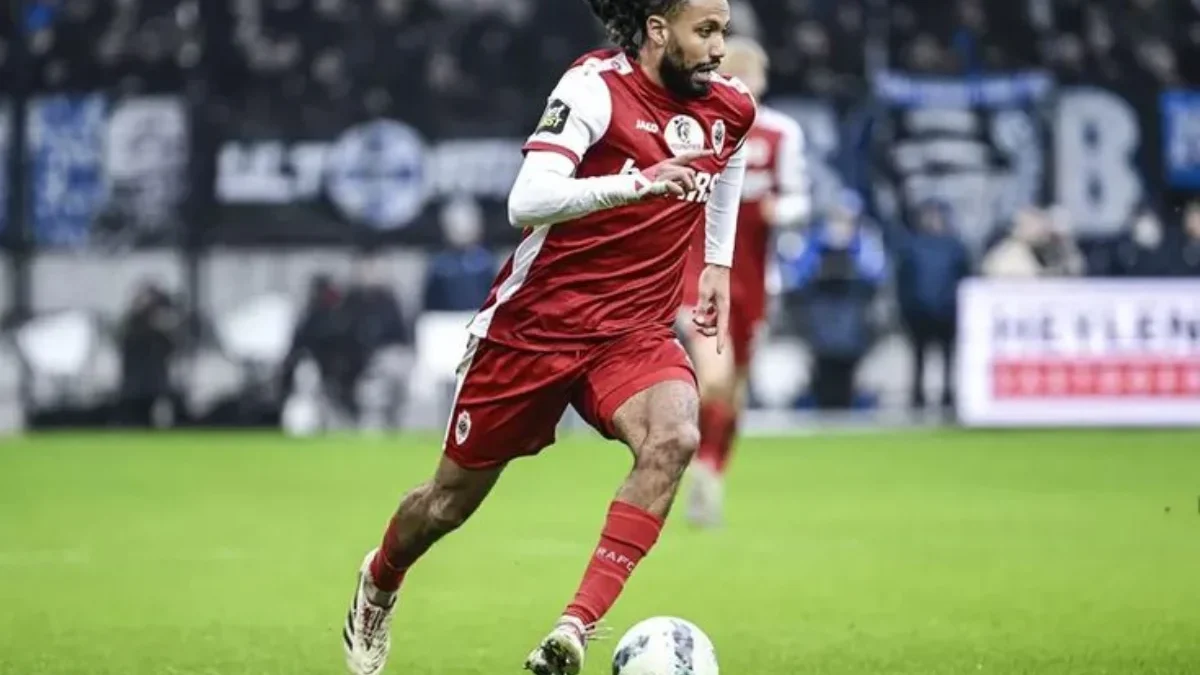 Pengalaman Jairo Riedewald