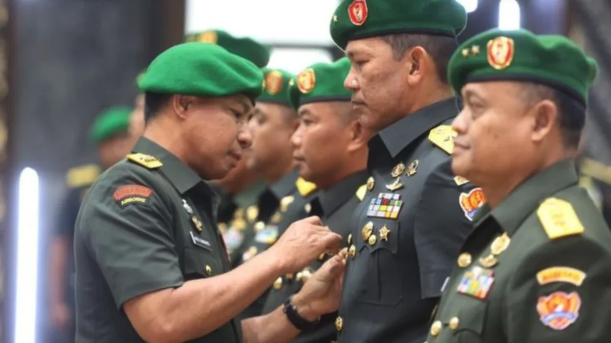 Perwira Tinggi TNI Angkatan Darat