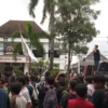 Protes Kebijakan Prabowo, Mahasiswa Soroti Potensi Korupsi di Danantara lewat Demo Indonesia Gelap