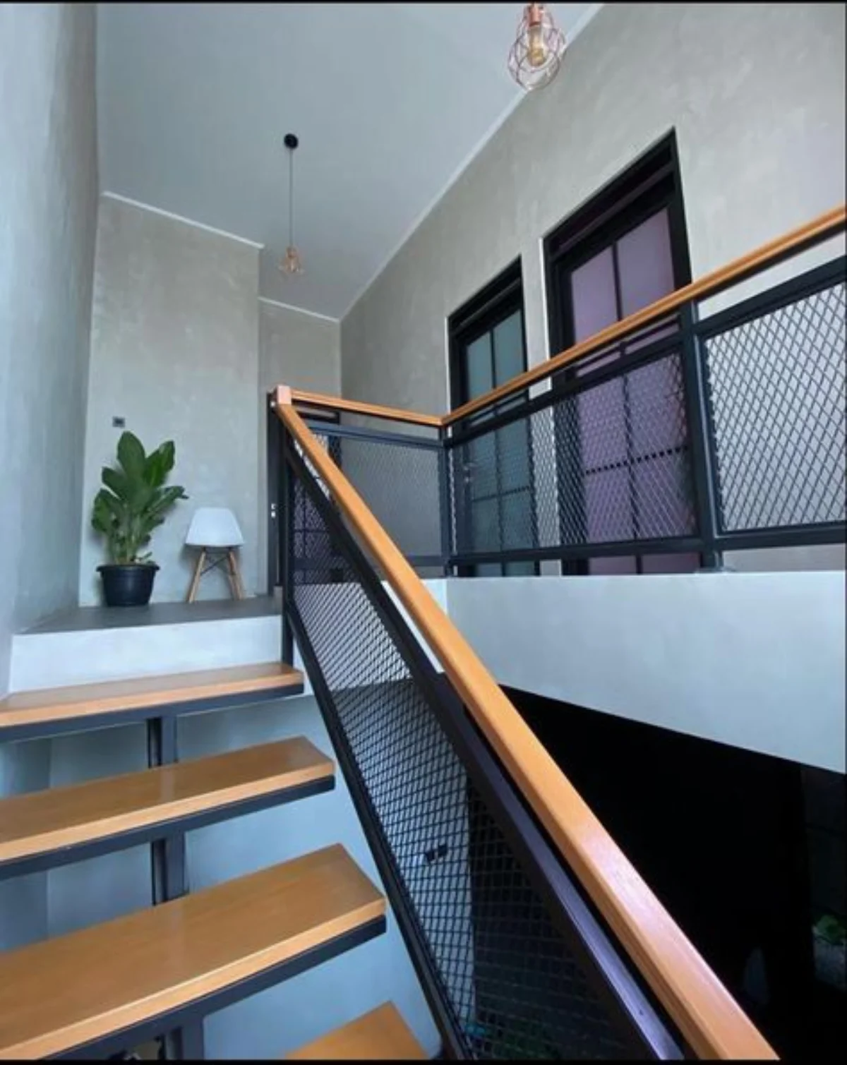 7 Model Railing Tangga Minimalis Terbaru untuk Hunian Modern – Rakcer.ID