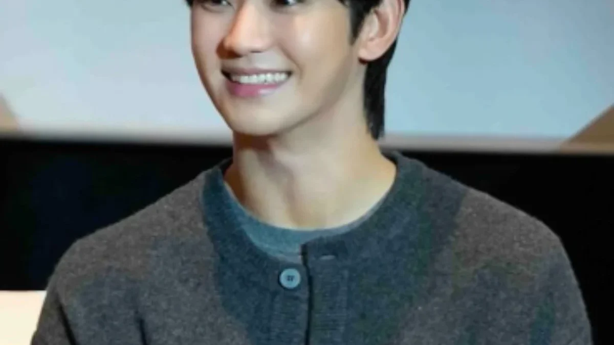 Kim Soo Hyun