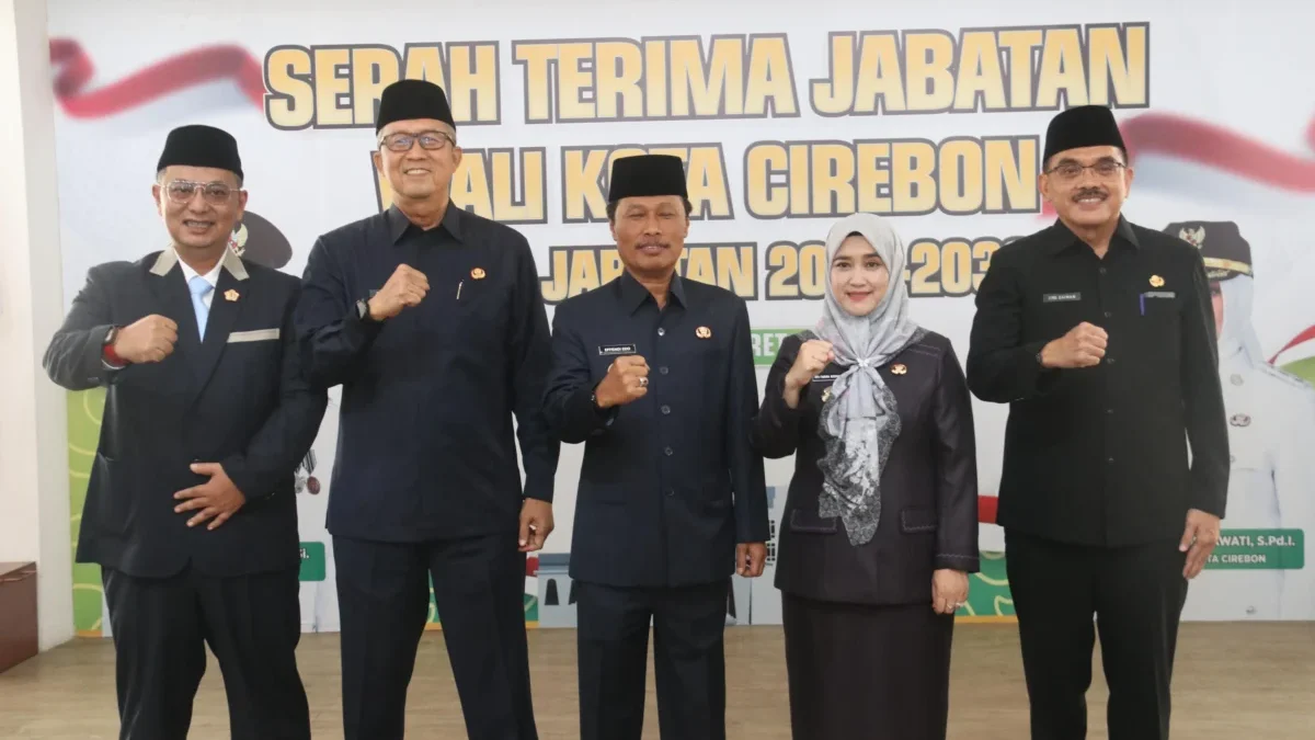 Serah Terima Jabatan Wali Kota Cirebon 2025-2030, Effendi Edo Resmi Menjabat