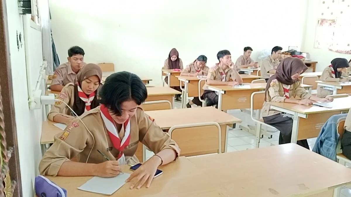 Tak Ada Study Tour, Siswa SMA Negeri 6 Cirebon Gelar Angket