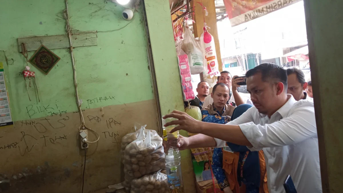 Polres Cirebon Kota Temukan Minyakita Kekurangan Volume di Pasar Tradisional Kota Cirebon