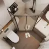 Inspirasi Desain Kamar Mandi Minimalis dengan Bathtub dan Shower yang Elegan