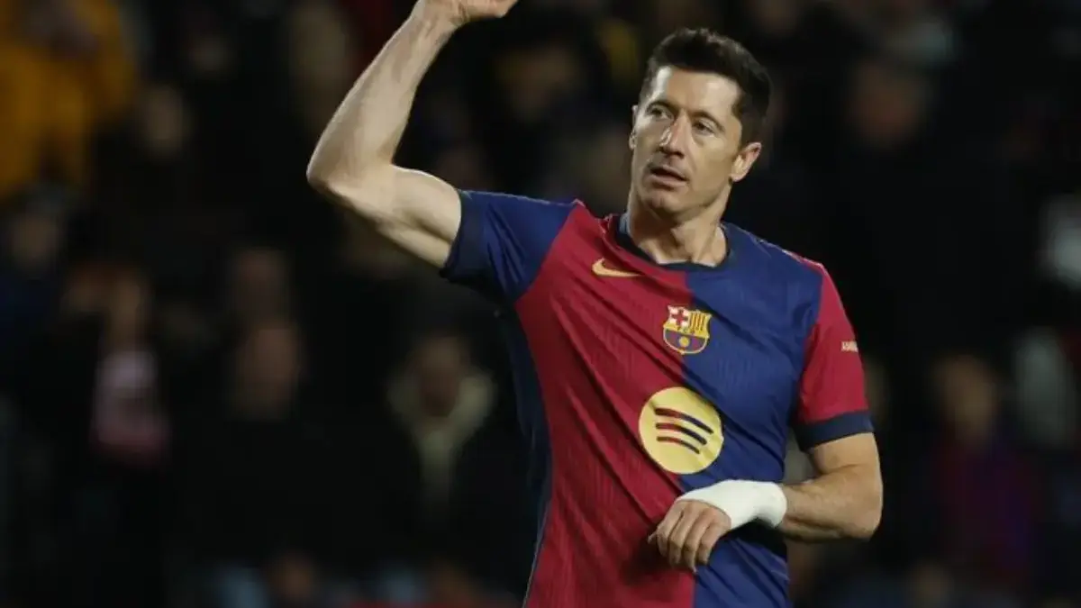 7 Pemain Hebat yang Pernah Membela Borussia Dortmund dan Barcelona