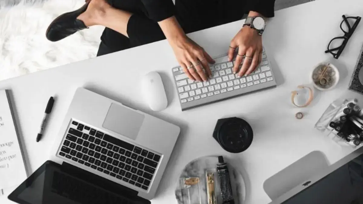 Strategi Personal Branding untuk Gen Z di Era Digital, Bangun Citra Diri yang Kuat Sejak Dini