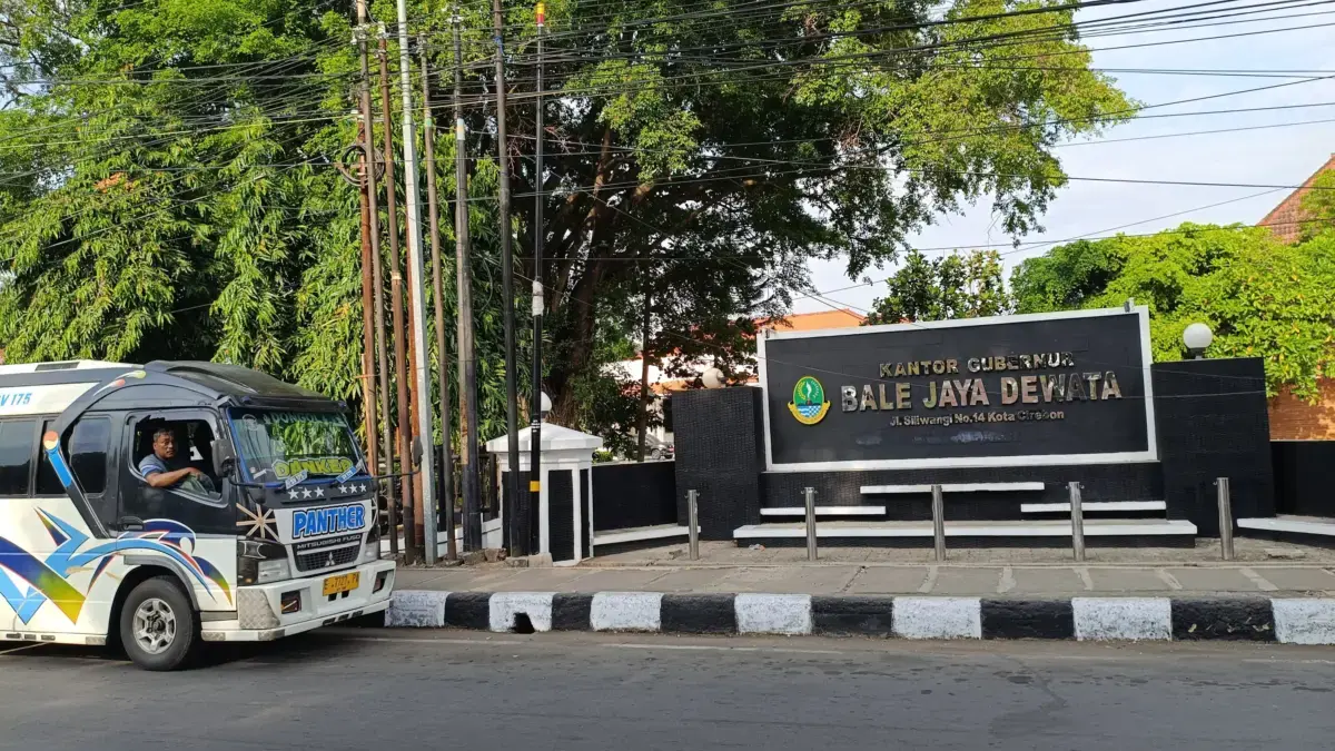 Sejarah dari Rekomendasi Nama Gedung Eks Karesidenan Nyai Subang Larang