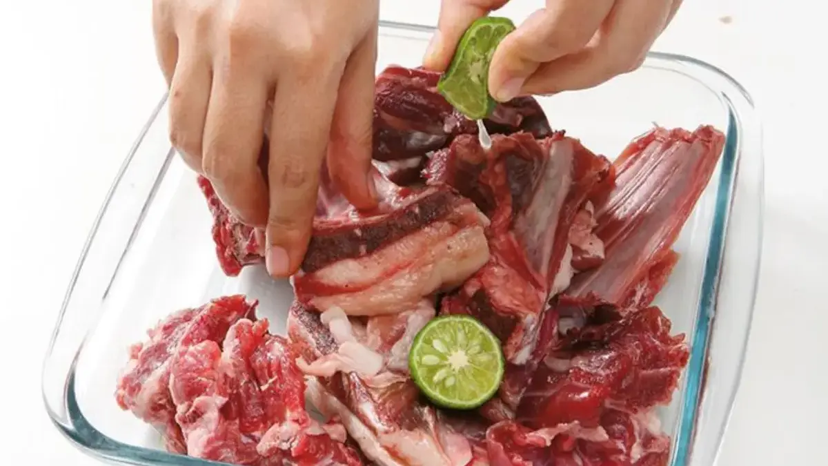 Cara Memilih Daging Kambing Segar dan Berkualitas