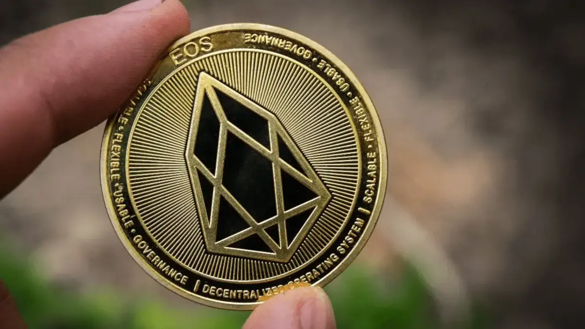 Token EOS