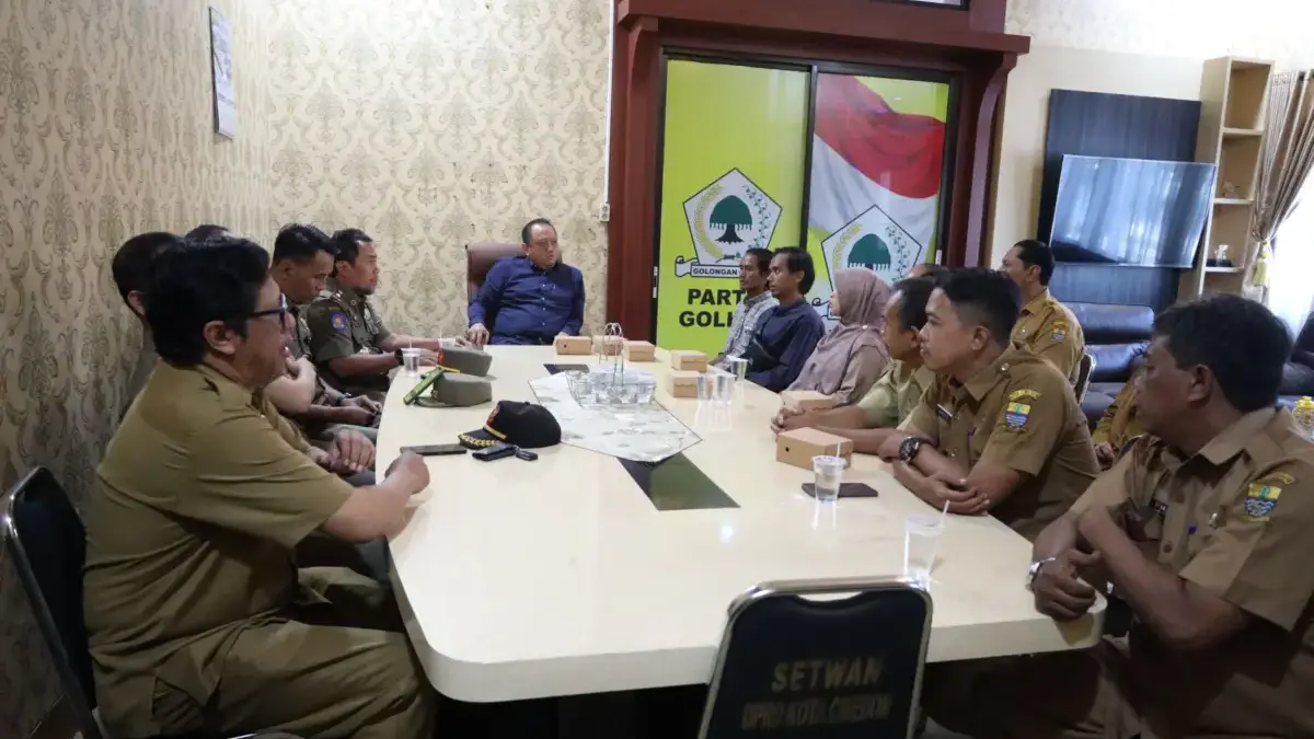 Buang Sampah Sembarangan di Kampung Samadikun, Warga Dipanggil DPRD Kota Cirebon