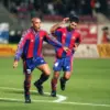 5 Legenda Sepak Bola yang Pernah Membela Barcelona dan Inter Milan,