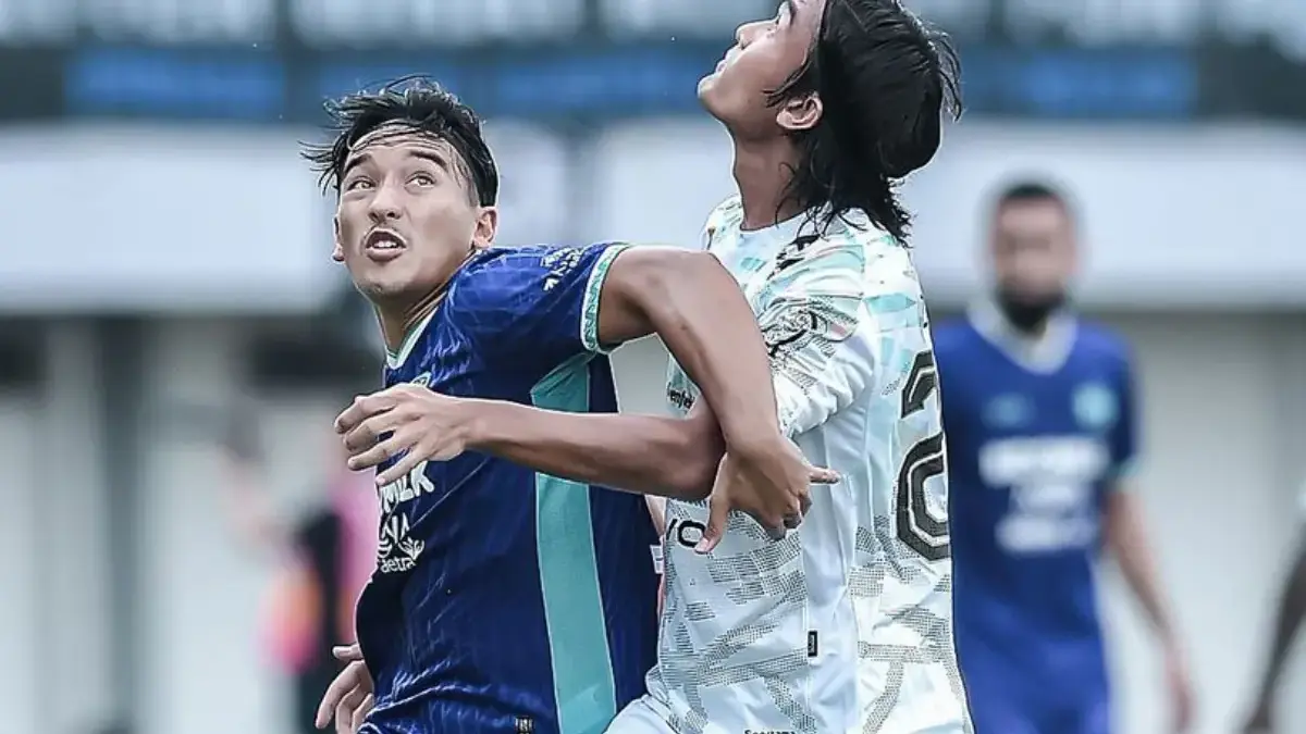 Hasil pertandingan Persita Tangerang vs Persib Bandung