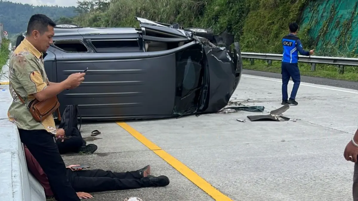 Rombongan RSD Gunung Jati Cirebon Alami Kecelakaan di Tol Cisumdawu, 7 Orang Jadi Korban