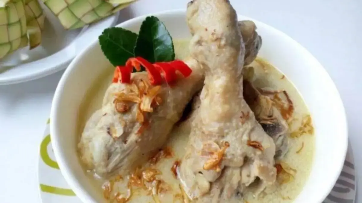 Resep Opor Ayam yang Super Lezat Ala Rumahan 