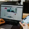 Di Balik Layar Medsos, Menyelami Gelombang Stres dan Kesehatan Mental Gen Z