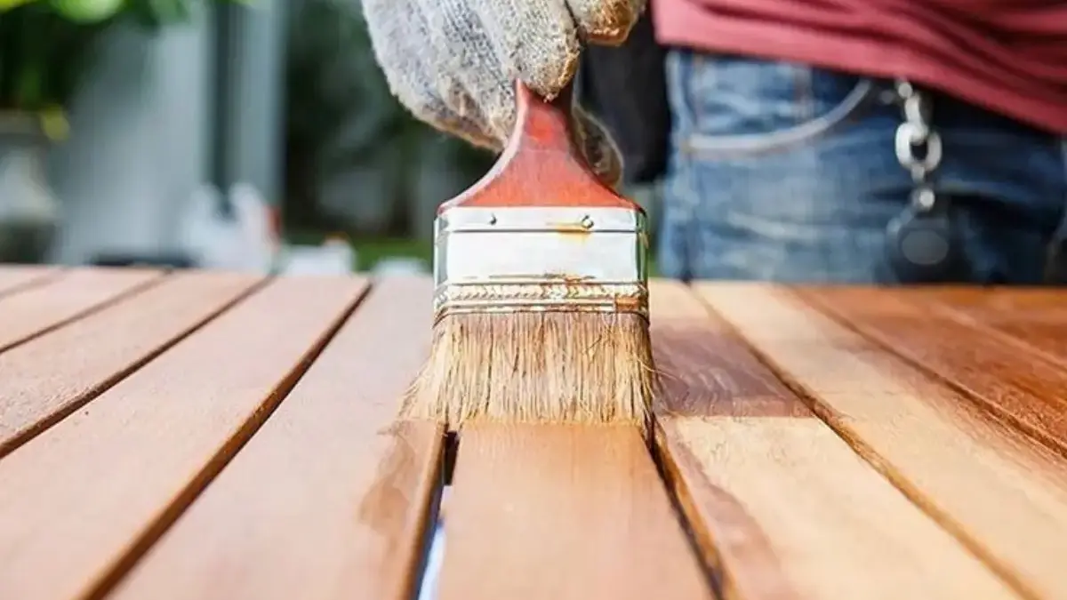 Cat Kayu Anti Air untuk Eksterior, 5 Rahasia Kayu Tahan Cuaca dan Tetap Estetik!