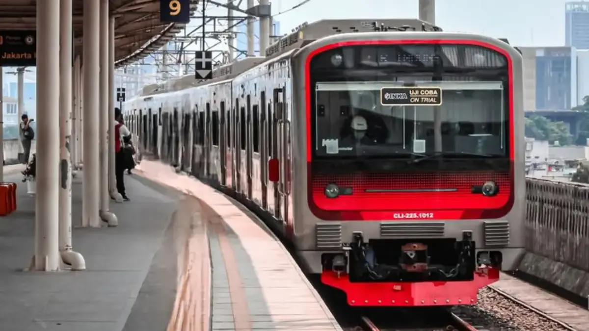 Stasiun Tanah Abang Resmi Berubah! Ini Rute Baru KRL Rangkasbitung yang Wajib Kamu Tahu!