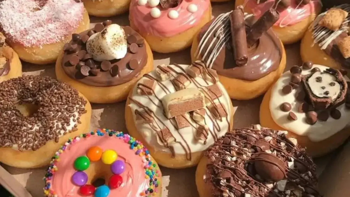 Resep Donat dengan Berbagai Varian Rasa, Dijamin Empuk dan Anti Gagal!