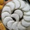 Resep Putri Salju Spesial, Kue Kering Tradisional dengan Taburan Gula Halus yang Lezat