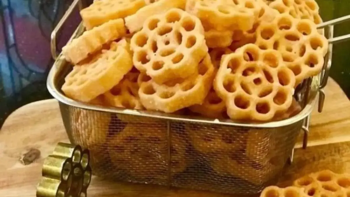 Resep Kue Kembang Goyang Renyah dan Cantik, Mudah Dibuat di Rumah!