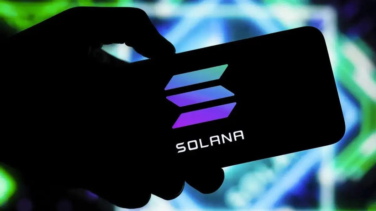Solana Melonjak 9%