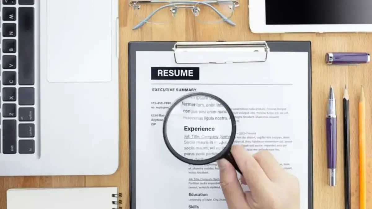 Biar Dilirik HRD! Begini Cara Bikin CV Kreatif di Canva Tanpa Ribet Desain