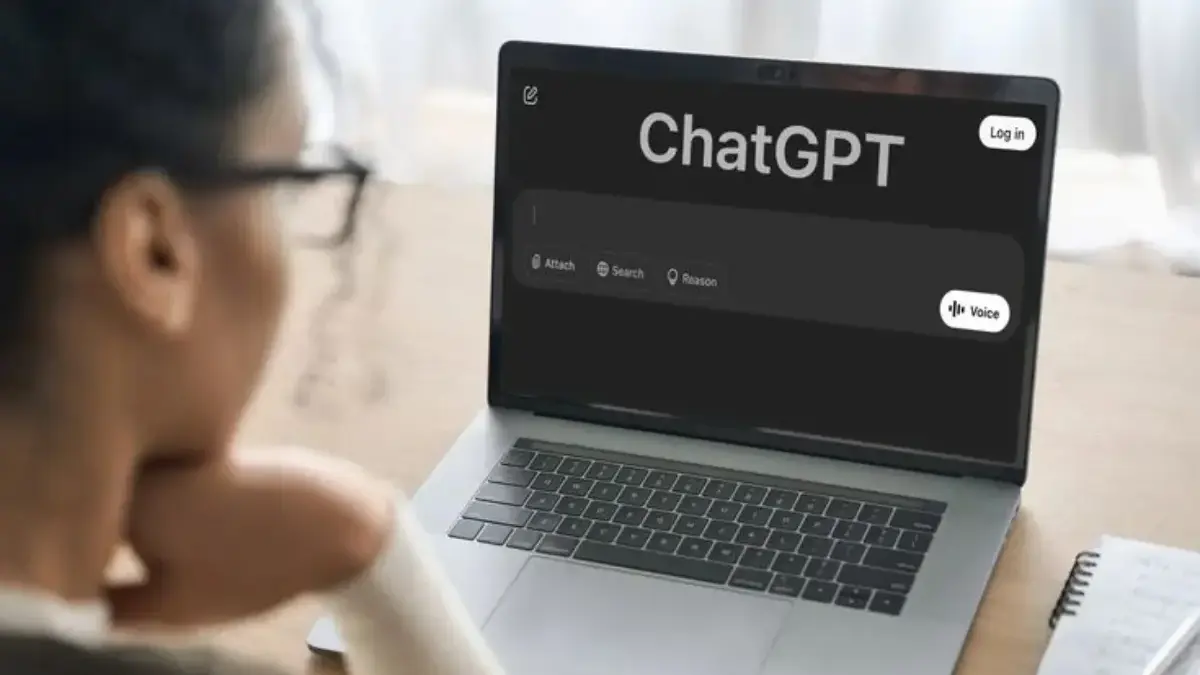 Pakai ChatGPT Bisa Bikin Otak Jadi Malas? Ini Temuan Mengejutkan dari Studi MIT!