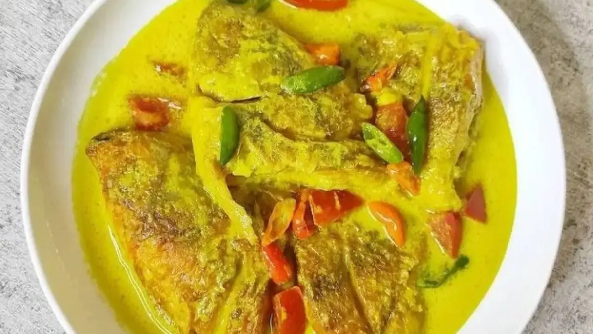 Resep Ayam Bumbu Kuning yang Lezat untuk Makan Malam Spesial Bersama Keluarga