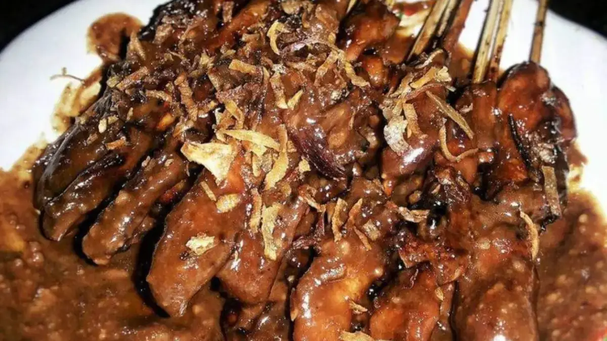 Resep Sate Ayam Bumbu Kacang Pedas Manis yang Menggoda 
