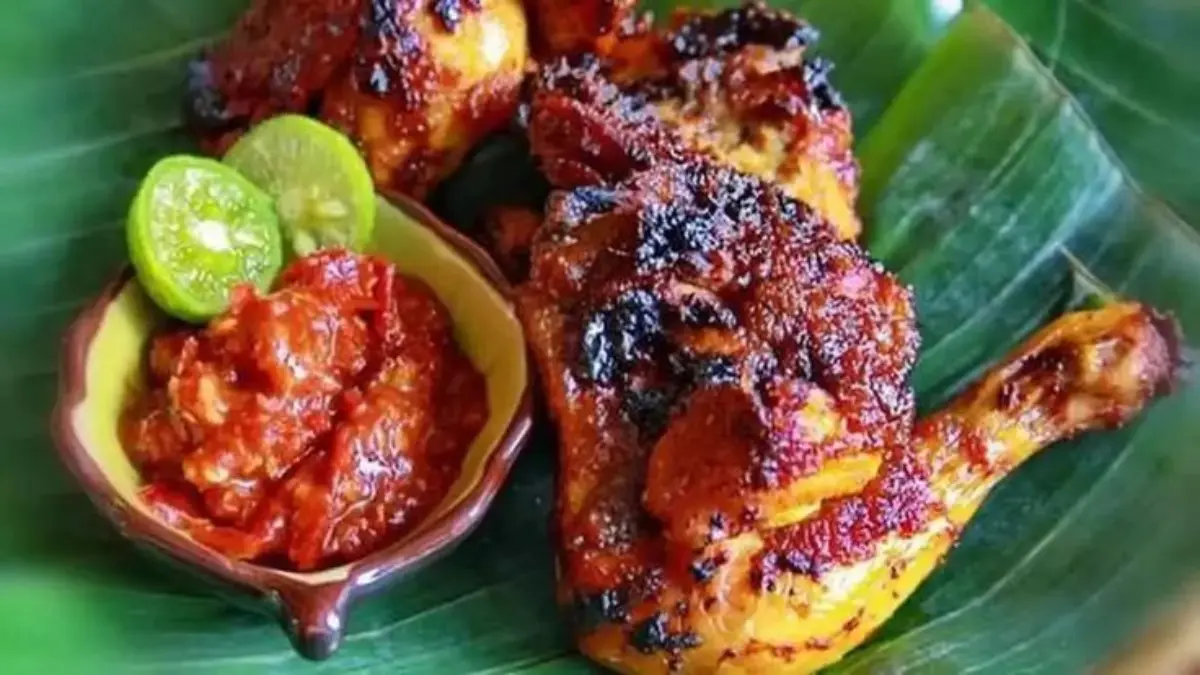 Resep Ayam Bakar Bumbu Rujak yang Lezat dan Menggoda Selera