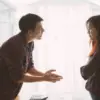 5 Tanda Kamu Terjebak dalam Hubungan Cinta Atau Hanya Pelarian?