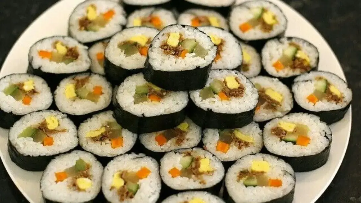 Resep Kimbab Sayur yang Super Gampang untuk Bekal Anak Sekolah