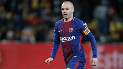 Deretan Pesepak Bola dengan Kontrak Terpanjang di Dunia,