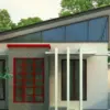 8 Desain Rumah Atap Miring Sederhana yang Elegan tapi Nggak Bikin Kantong Bolong