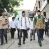 Bocor! Simulasi 24 Jam Sekolah Rakyat Dimulai, Mensos Gus Ipul Ungkap Teknologi Canggih hingga Tes DNA Siswa!