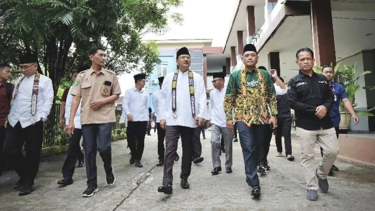 Bocor! Simulasi 24 Jam Sekolah Rakyat Dimulai, Mensos Gus Ipul Ungkap Teknologi Canggih hingga Tes DNA Siswa!