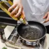 Masak Sendiri Belum Tentu Sehat! 6 Kesalahan di Dapur yang Diam-Diam Bikin Makanan Jadi \'Racun\'