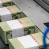 Pasokan Dolar AS