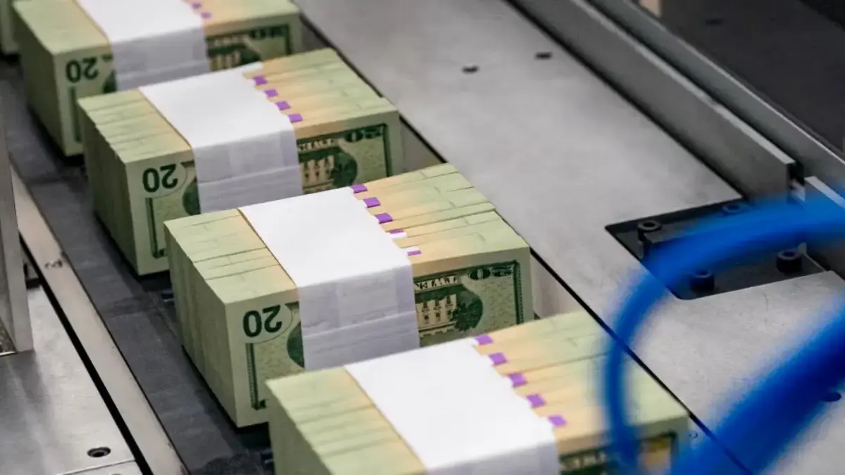 Pasokan Dolar AS