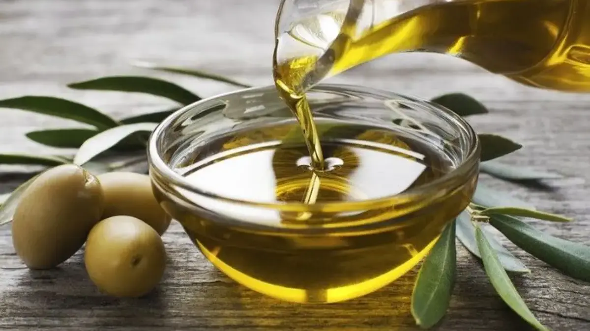 Minyak Goreng Murah Bisa Picu Penyakit Mematikan! Ini 4 Minyak Sehat yang Bikin Masakan Tetap Lezat Tanpa Risi