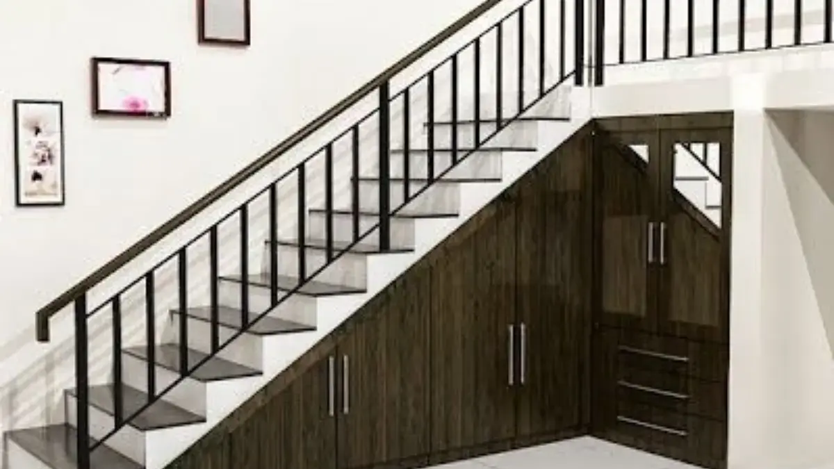 9 Model Anak Tangga Teras Depan Rumah Terbaru 2025
