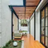 Punya Lahan Samping Rumah? Coba 13 Ide Teras Ini, Bikin Tetangga Iri!