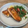 Resep Ikan Salmon Panggang dengan Teflon di Rumah yang Praktis, Sehat dan Menggugah Selera!
