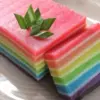 Cara Membuat Kue Lupis Tradisional yang Kenyal dan Wangi dengan Saus Kinca Gula Merah
