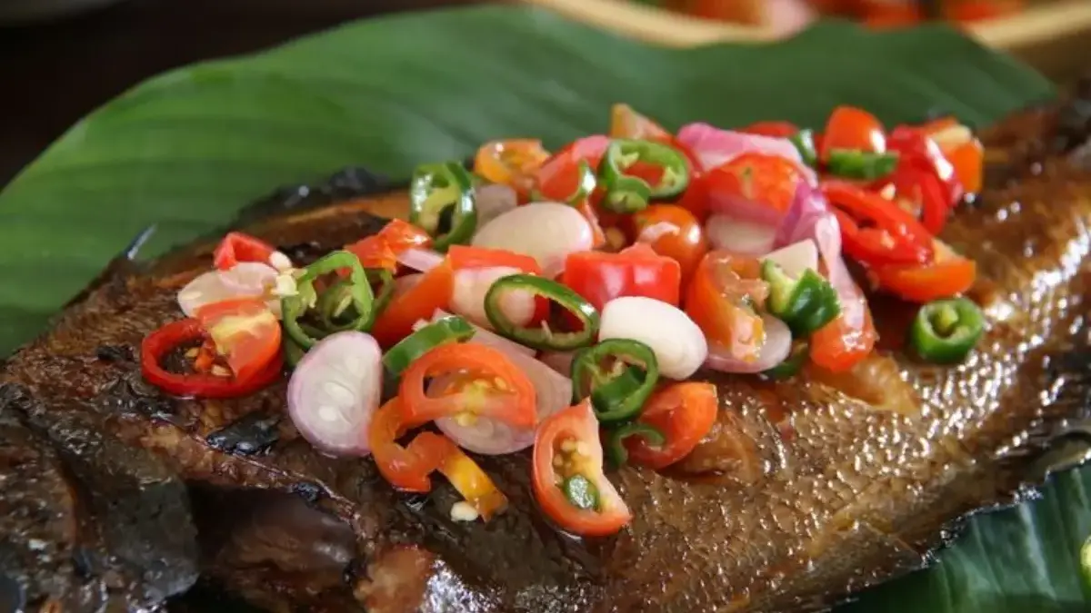 Resep Ikan Mujair Bakar dengan Sambal Kecap yang Pedas dan Manis