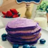 Cara Membuat Pancake Ubi Jalar Ungu Lezat dengan Buah-buahan Segar