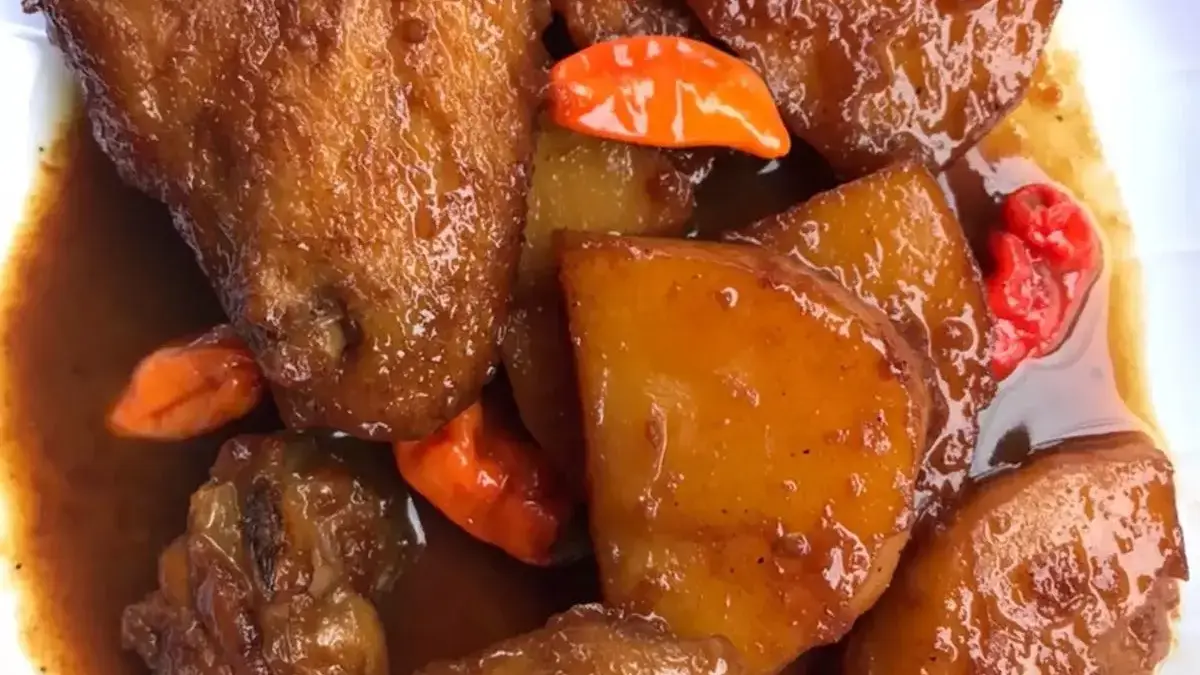 Resep Semur Kentang, Hidangan Rumahan yang Selalu Dirindukan 